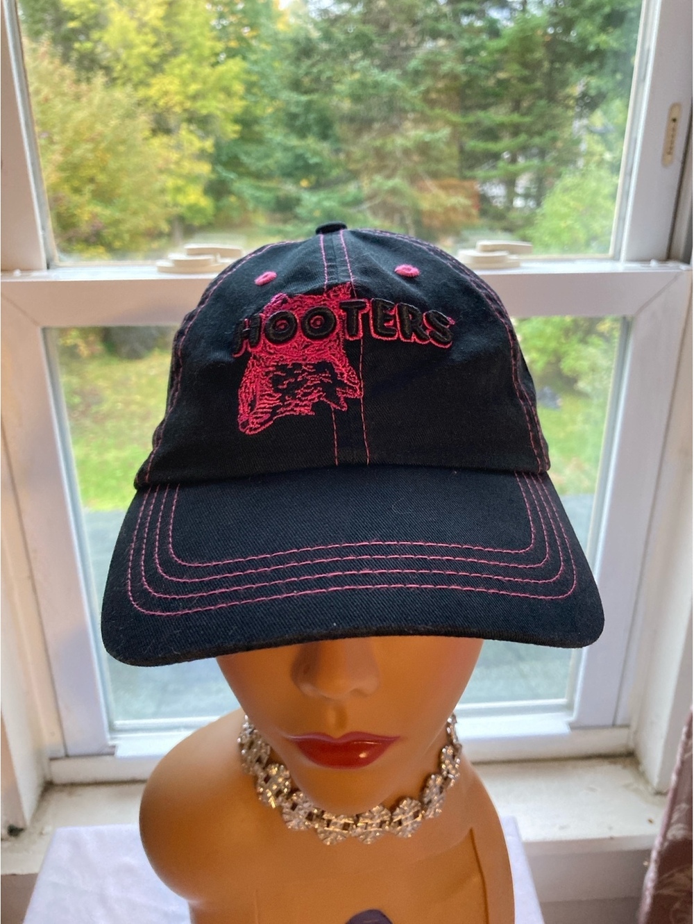 Hooters Black Pink Embroidered Owl Logo Baseball Cap Adjustable Hat